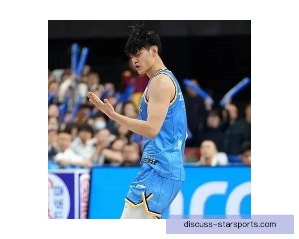 新赛季联赛激战正酣豪门引援发力国家队备战引关注球迷热议焦点