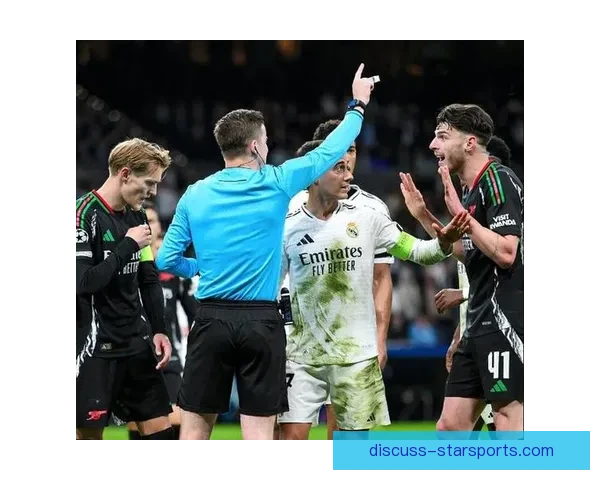 梅西助力国际米兰晋级欧冠四强 曼联失误错失晋级机会